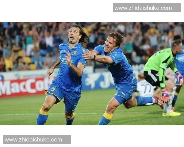 热身赛：青岛西海岸0-2俄超球队罗斯托夫